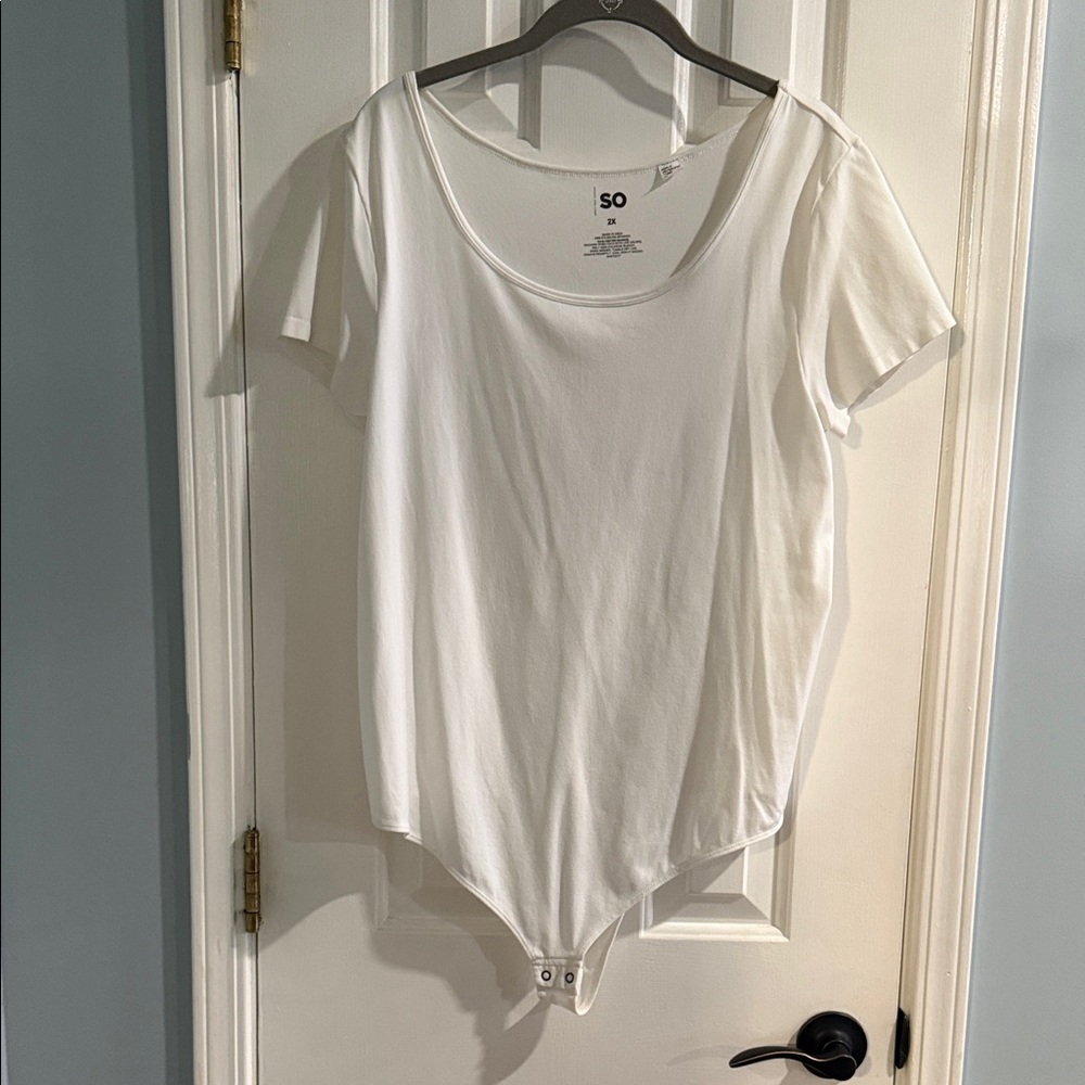 SO Women's Classic White Short Sleeve Bodysuit